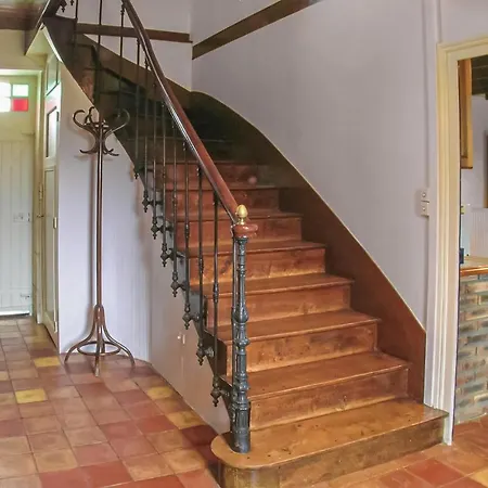Awesome In With 5 Bedrooms, Private Swimming Pool And Heated Swimming Pool Casa de Férias *